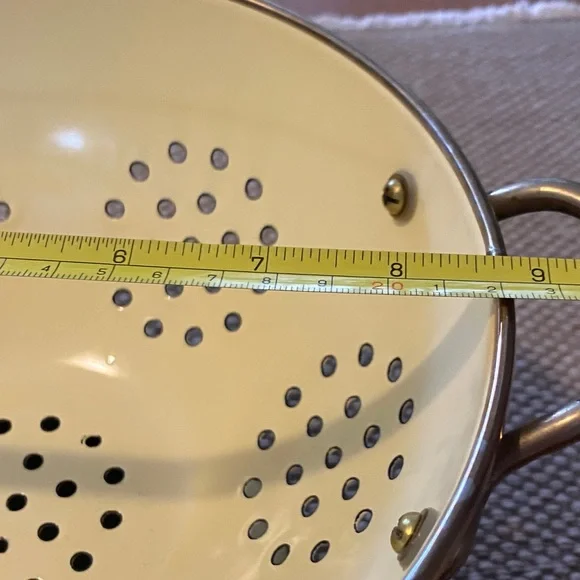 Pfaltzgraff Yellow Enamel Colander with Brown Floral Trim - Picture 8 of 8